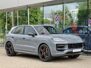 2026 Porsche Cayenne GTS III Рестайлинг, серый, 26780000 рублей, вид 3
