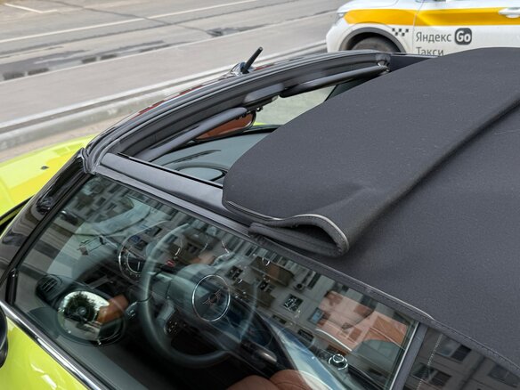 2021 Mini Cabrio Cooper S III Рестайлинг 2, зелёный, 3990000 рублей - вид 32