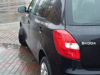 2014 Skoda Fabia II Рестайлинг, чёрный, 640000 рублей, вид 4