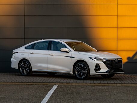 2025 Chery Arrizo 8, белый, 1895000 рублей, вид 3