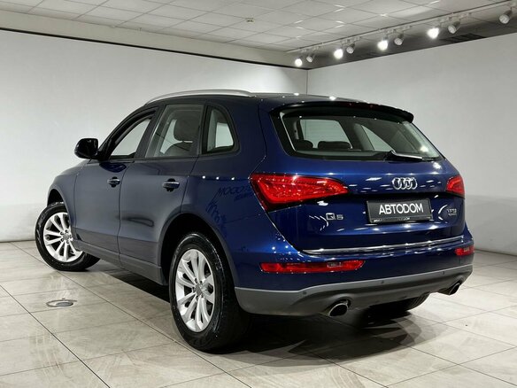 2016 Audi Q5 I (8R) Рестайлинг, синий - вид 4