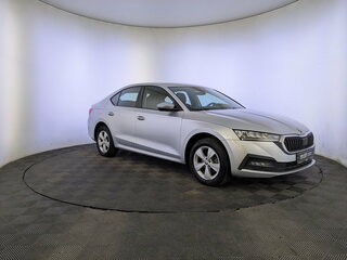 2021 Skoda Octavia IV (A8), серый, 2070000 рублей, вид 3