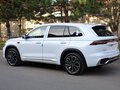 2026 Geely Monjaro (Xingyue L) I Рестайлинг 2 (China Market), белый, 4133000 рублей - вид 3