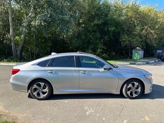 2020 Honda Accord X, серебристый, 1810000 рублей, вид 2