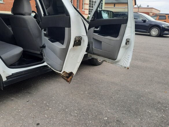 2012 Lada (ВАЗ) Priora I, белый, 350000 рублей - вид 11