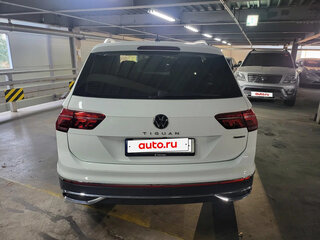 2023 Volkswagen Tiguan II Рестайлинг, белый, 2694018 рублей, вид 4