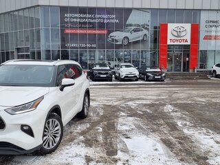 2021 Toyota Highlander IV (XU70), белый, 5980000 рублей, вид 2