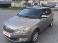 2013 Skoda Fabia II Рестайлинг, бежевый, 810000 рублей