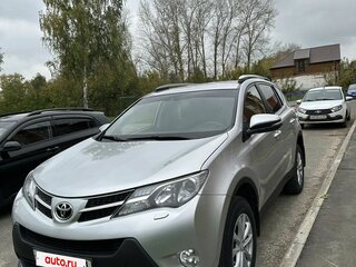 2013 Toyota RAV4 IV (XA40), серебристый, 2400000 рублей, вид 1