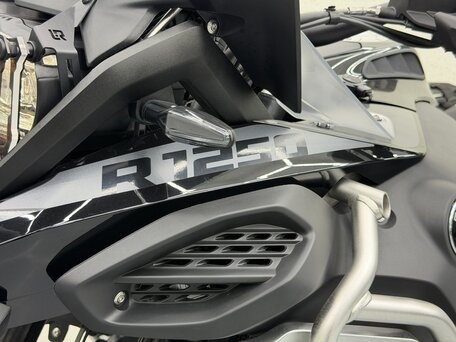 2024 BMW R 1250 GS Adventure, чёрный, 2090000 рублей, вид 4