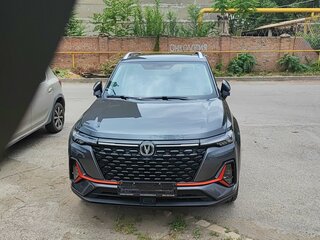 2023 Changan CS35 Plus I Рестайлинг, серый, 1900000 рублей, вид 2