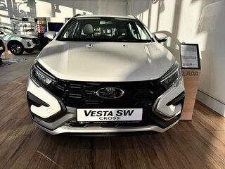 2026 Lada (ВАЗ) Vesta SW Cross I Рестайлинг (NG), белый, 5000000 рублей, вид 1