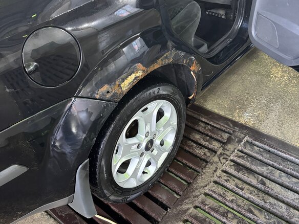 2007 Ford Focus II, чёрный, 380000 рублей - вид 12