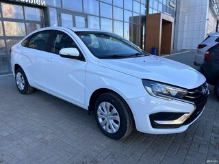 2026 Lada (ВАЗ) Vesta I Рестайлинг (NG), белый, 1685000 рублей, вид 4