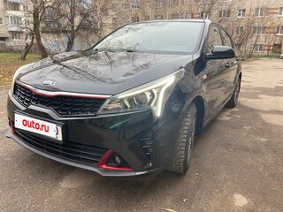 2020 Kia Rio IV Рестайлинг, чёрный, 1800000 рублей, вид 3