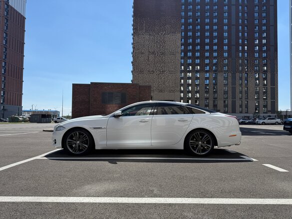 2011 Jaguar XJ IV (X351), белый, 1990000 рублей - вид 4