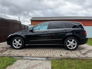 2006 Mercedes-Benz R-Класс 350 Long I, чёрный, 2980000 рублей, вид 3