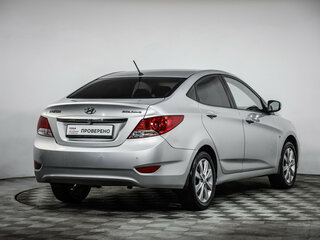 2012 Hyundai Solaris I, серебристый, 699000 рублей, вид 5