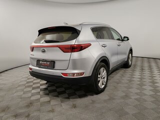 2018 Kia Sportage IV, серебристый, 1640000 рублей, вид 5