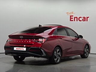 2023 Hyundai Avante VII Рестайлинг, красный, 1990000 рублей, вид 3