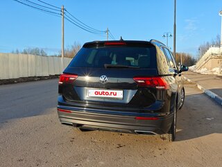 2020 Volkswagen Tiguan Allspace II, чёрный, 2590000 рублей, вид 5