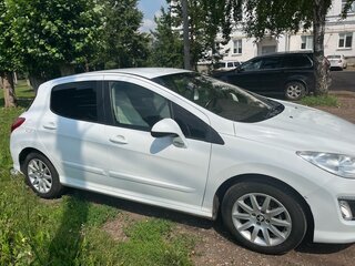 2011 Peugeot 308 I Рестайлинг, белый, 600000 рублей, вид 3