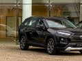 2022 Toyota RAV4 V (XA50), чёрный, 2925000 рублей - вид 6