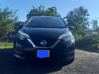 2018 Nissan Note e-Power II Рестайлинг, чёрный, 1190000 рублей, вид 1