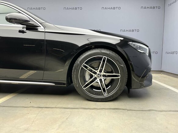 2026 Mercedes-Benz E-Класс 300 VI (W214, S214), чёрный, 9350000 рублей - вид 5