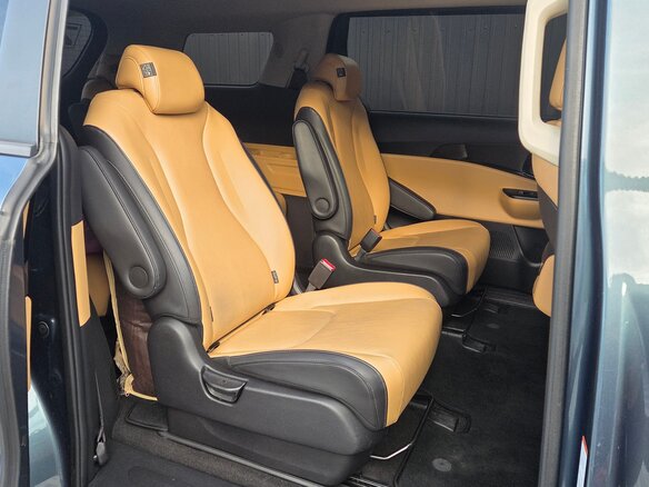 2021 Kia Carnival IV, голубой, 3650000 рублей - вид 17