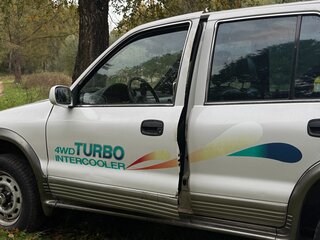 1997 Kia Sportage I, белый, 340000 рублей, вид 3