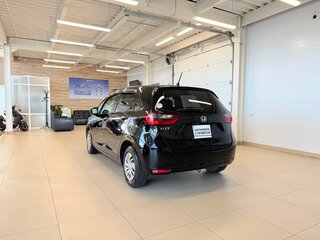 2021 Honda Fit IV, чёрный, 1379000 рублей, вид 4