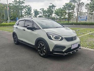 2022 Honda Fit Crosstar IV, белый, 1200000 рублей, вид 3