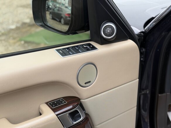 2013 Land Rover Range Rover IV, чёрный - вид 26