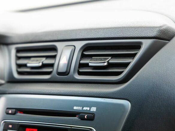 2015 Kia Rio 6-speed III, белый, 1268000 рублей - вид 28