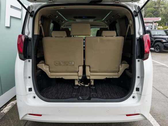 2015 Toyota Alphard III, белый, 3300000 рублей - вид 27