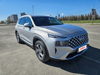 2021 Hyundai Santa Fe IV Рестайлинг, серебристый, 3700000 рублей, вид 4