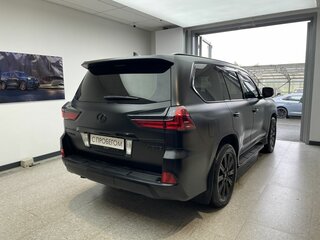 2017 Lexus LX 570 III Рестайлинг 2, чёрный, 7300000 рублей, вид 4