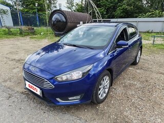 2015 Ford Focus III Рестайлинг, синий, 1050000 рублей, вид 1