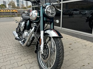 2026 Royal Enfield Classic 350, зелёный, 526000 рублей, вид 2
