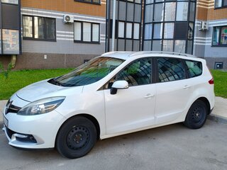 2016 Renault Scenic Grand III Рестайлинг 2, белый, 1100000 рублей, вид 1