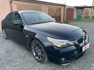 2005 BMW 5 серии 530i V (E60/E61), чёрный, 850000 рублей, вид 4
