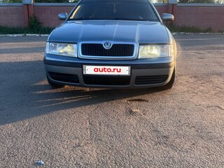 2003 Skoda Octavia I (A4) Рестайлинг, серый, 455000 рублей, вид 3