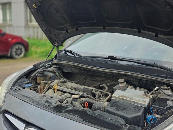 2012 Hyundai Solaris I, серый, 699000 рублей - вид 24