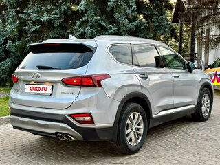 2019 Hyundai Santa Fe IV, серебристый, 3500000 рублей, вид 4