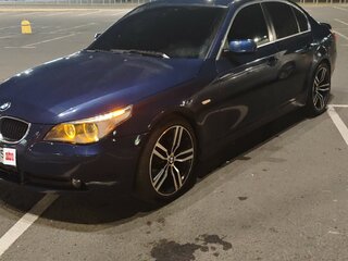 2004 BMW 5 серии 520i V (E60/E61), синий, 950000 рублей, вид 2