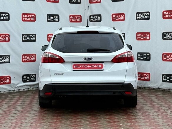 2013 Ford Focus III, белый, 479990 рублей - вид 3