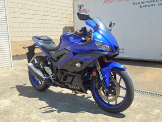 2019 Yamaha YZF-R3, синий, 570000 рублей, вид 4