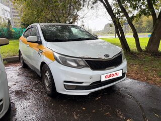 2016 Kia Rio III Рестайлинг, белый, 395000 рублей, вид 2