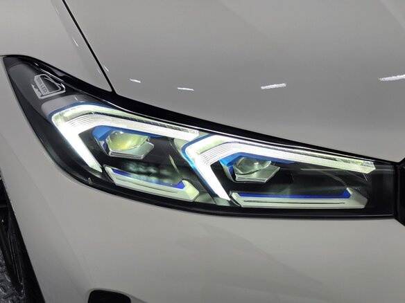 2026 BMW 3 серии 320i VII (G2x) Рестайлинг 2, белый, 5900000 рублей - вид 4